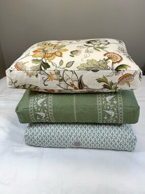 Custom made dog Pillows by Pettan